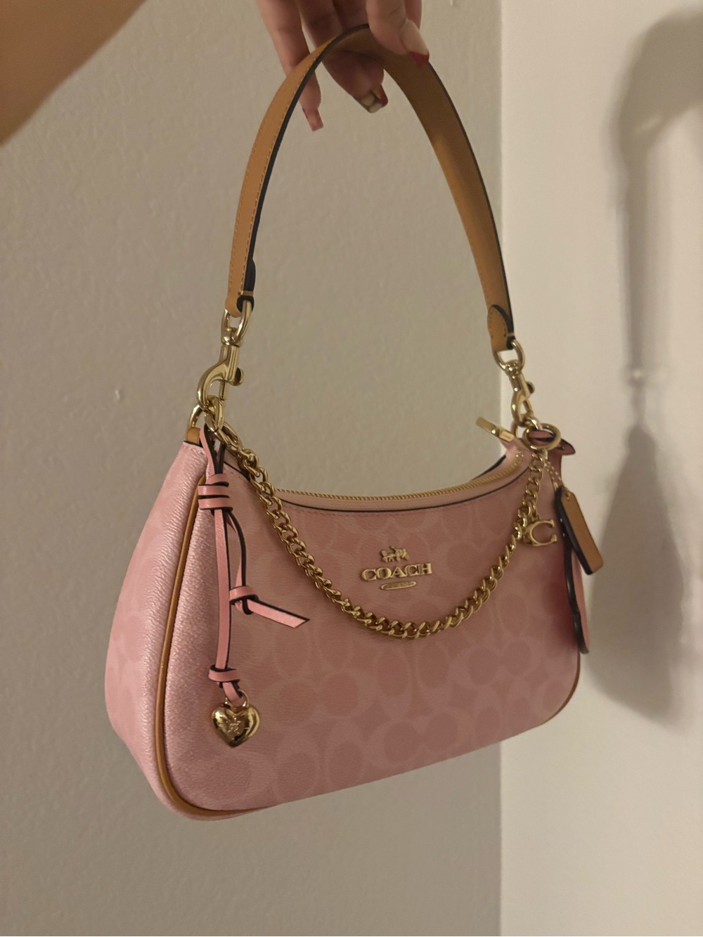 COACH Pink Signature Canvas Shoulder Bag with Gold Hardware - Picture 3 of 5